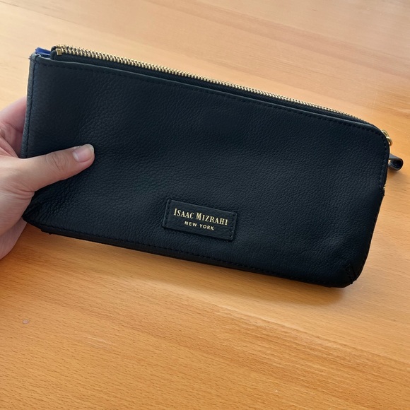 Isaac Mizrahi Reversible Leather Clutch Bag - Black / Blue - Picture 2 of 6